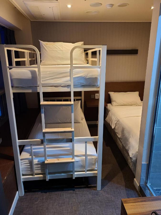 Calistar Hotel Seul Esterno foto